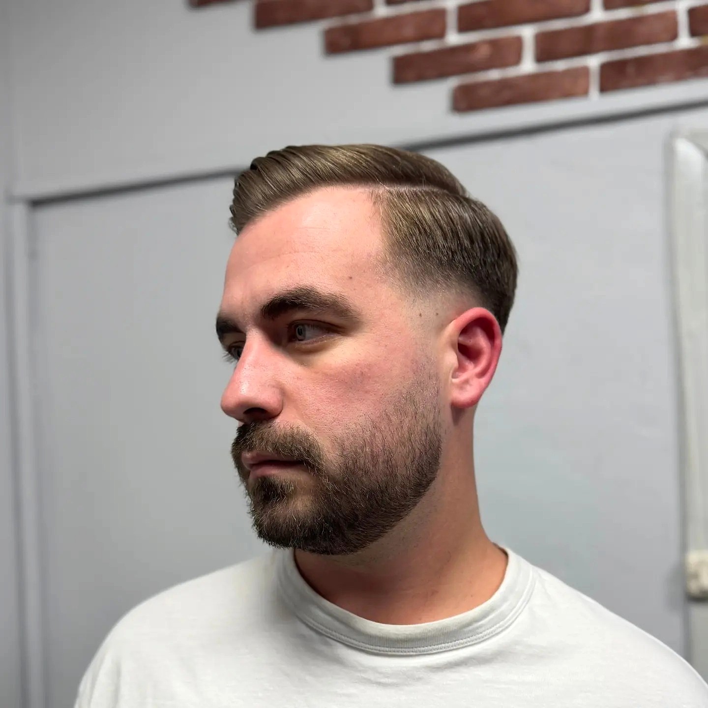 Pompadour fade στο Marios Barber Studio