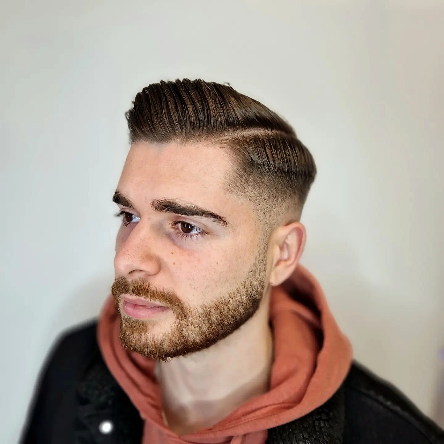 Textured quiff στο Marios Barber Studio